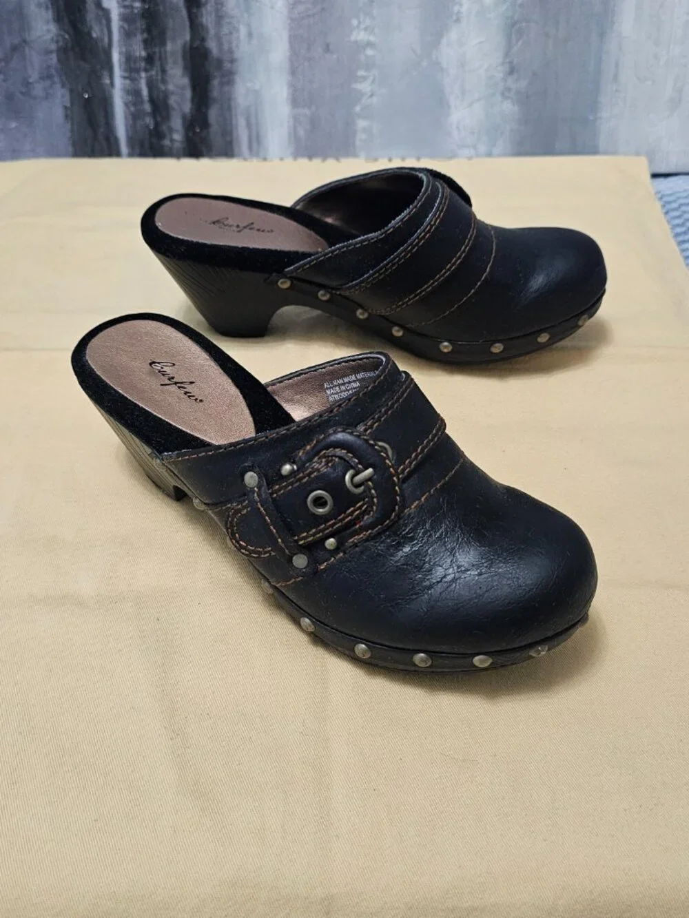 Curfew Black Studded Buckle Clogs Y2K Boho Mule Heels Women's – Size 6 - Picture 3 of 8